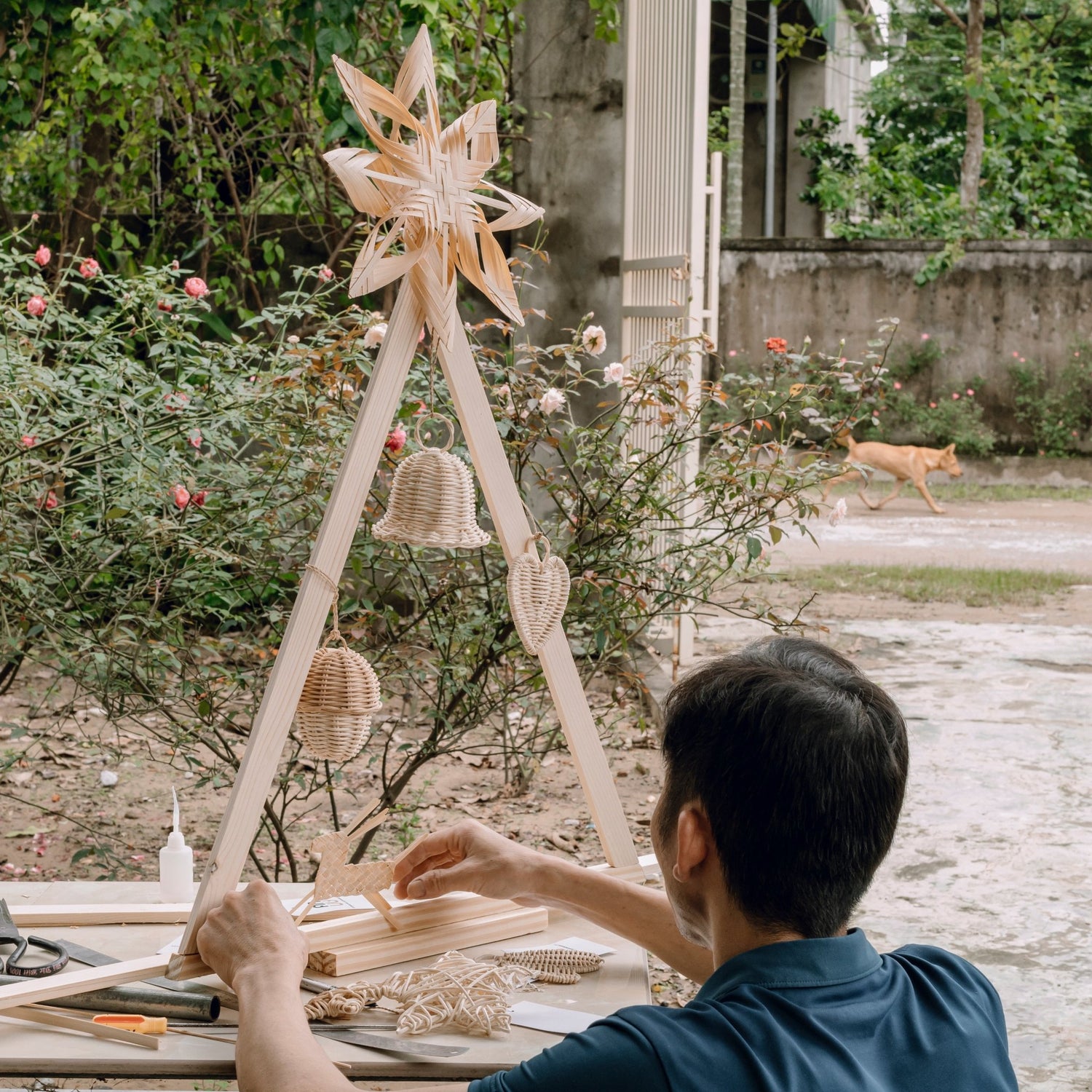 Wall Christmas Tree - Artisanal Homes