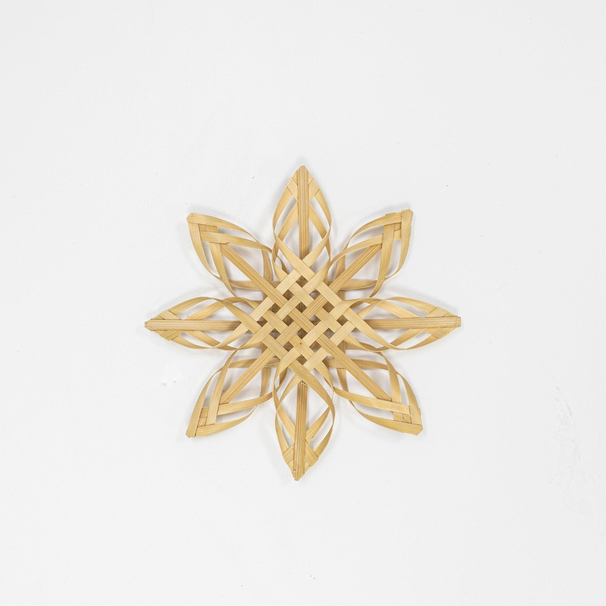 Winter decor - Mini Snowflake - Bamboo - Artisanal Homes