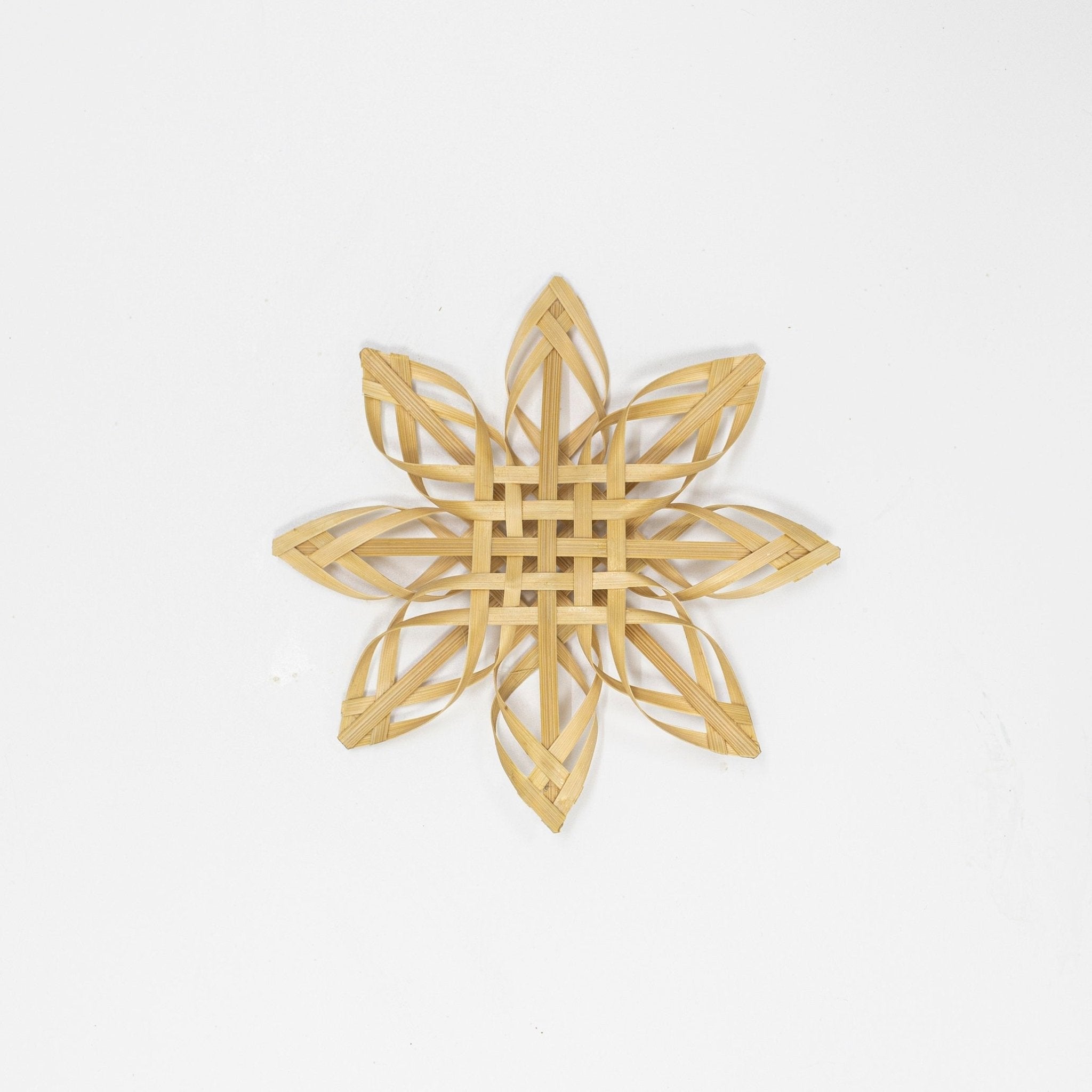 Winter decor - Mini Snowflake - Bamboo - Artisanal Homes