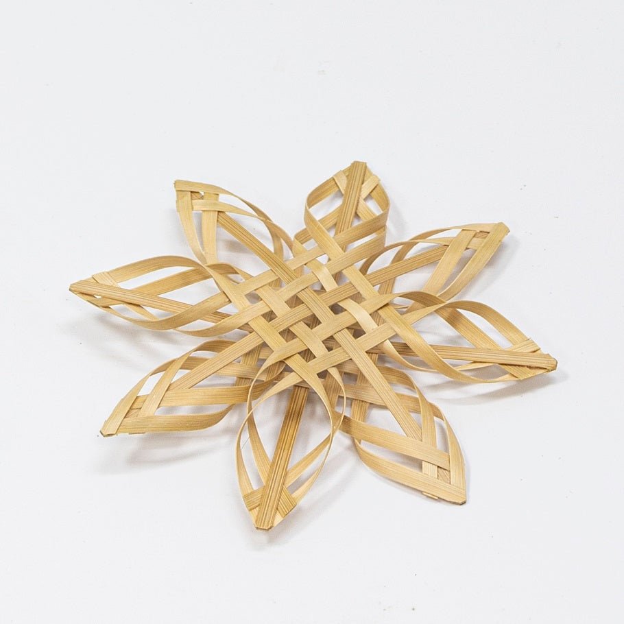 Winter decor - Mini Snowflake - Bamboo - Artisanal Homes