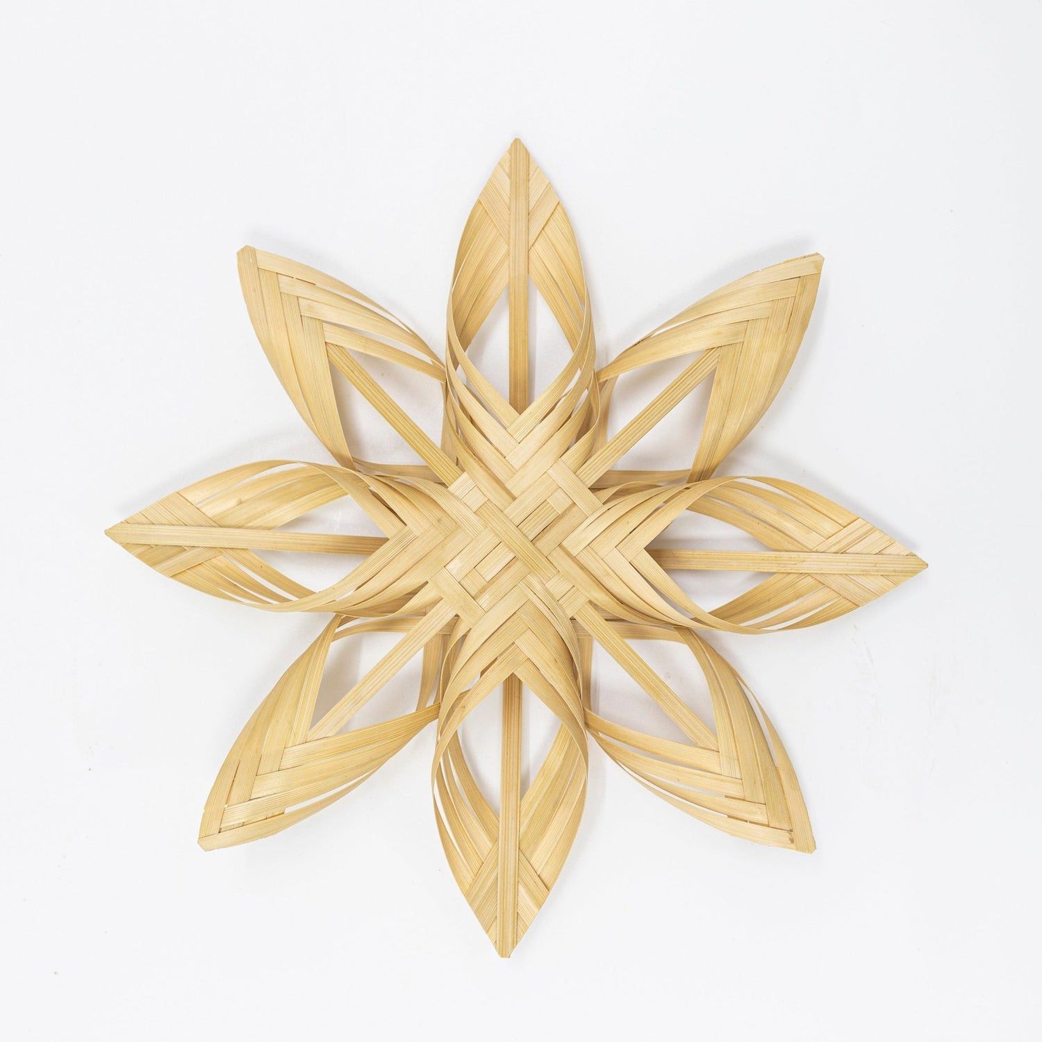Winter decor - Snowflake - Bamboo - Artisanal Homes