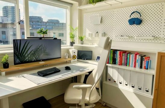 7 Easy &amp; Cheap DIY Desk Ideas For Your Home
