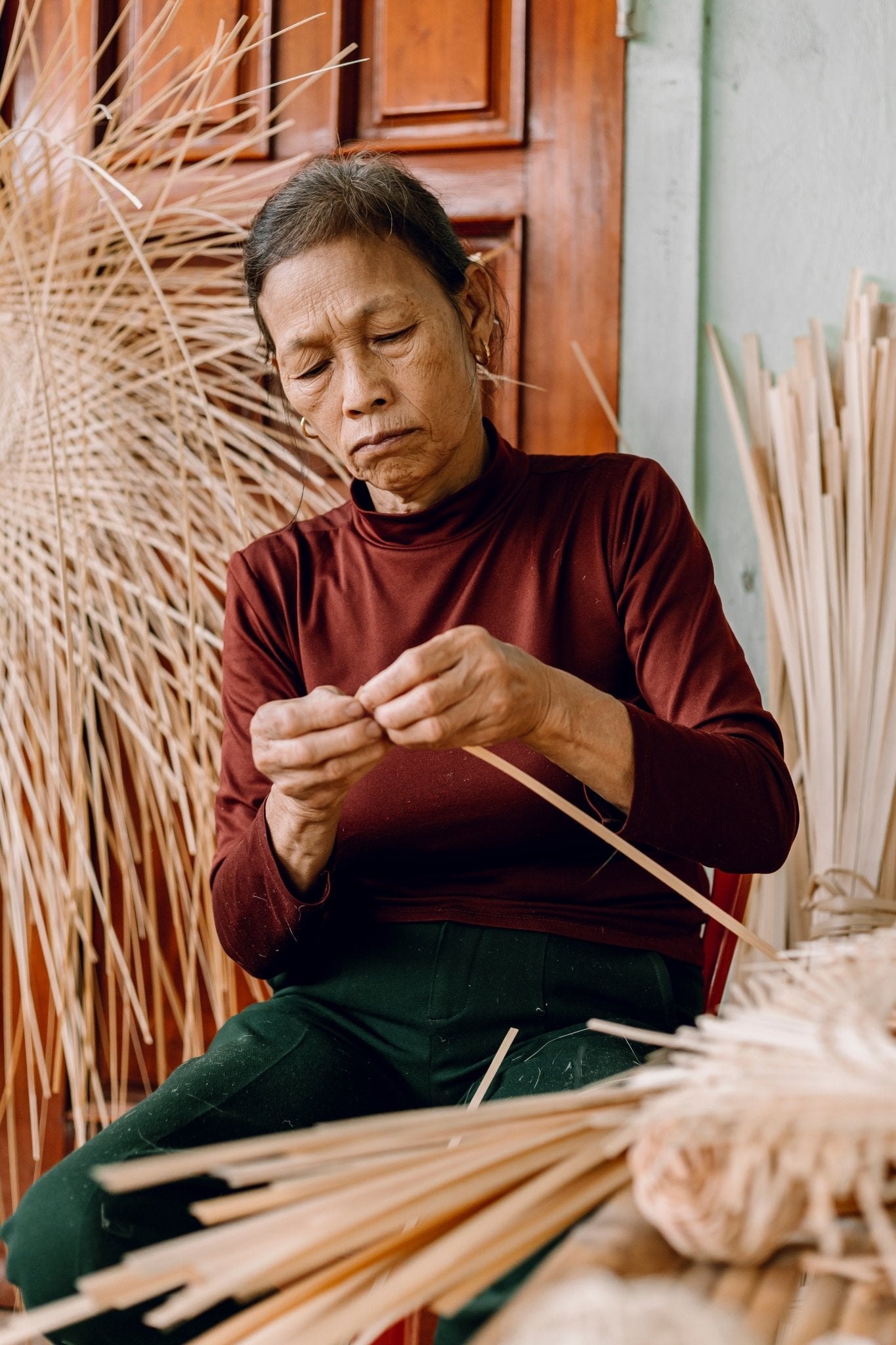 Christmas Ornaments - Rattan acorns - Artisanal Homes